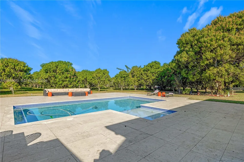 27950 SW 182nd Ave Homestead, FL 33031