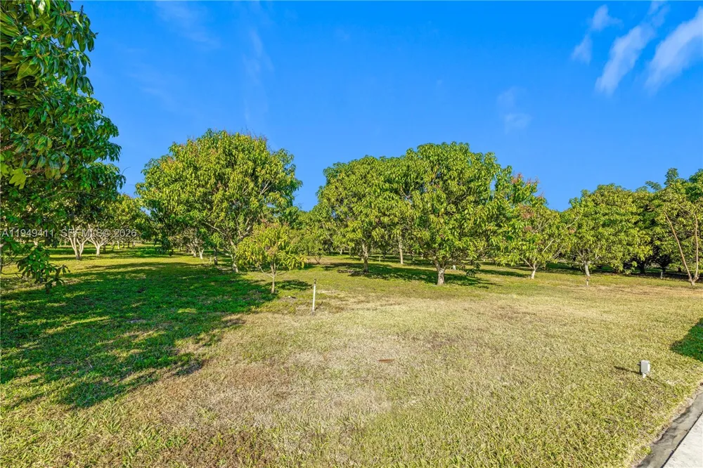 27950 SW 182nd Ave Homestead, FL 33031