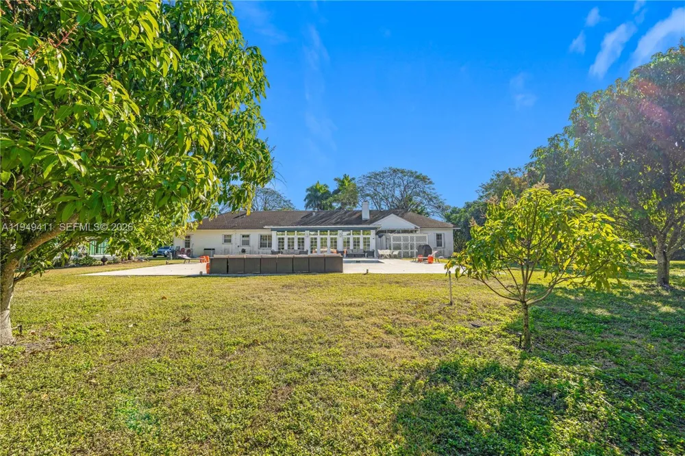 27950 SW 182nd Ave Homestead, FL 33031