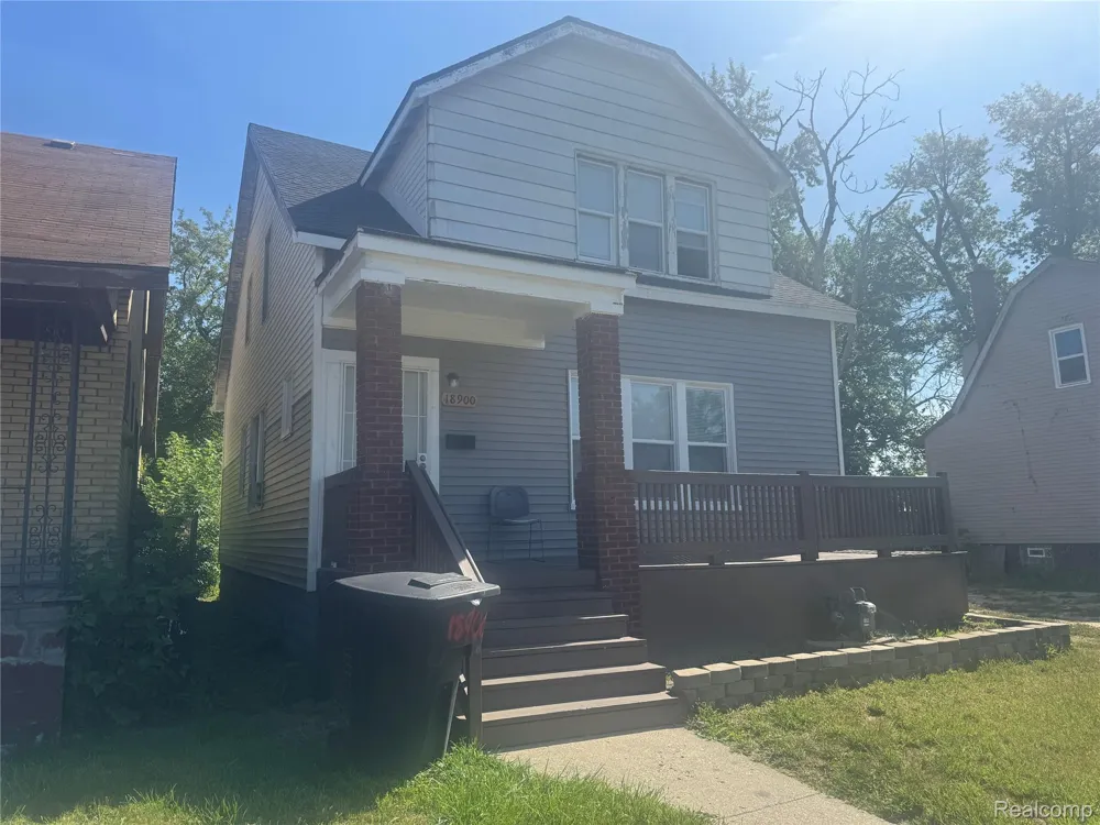 18900 Cardoni Street Highland Park City, MI 48203