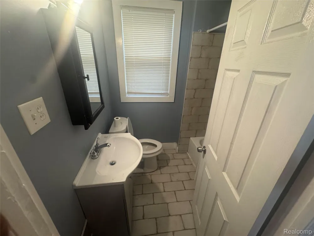 18900 Cardoni Street Highland Park City, MI 48203