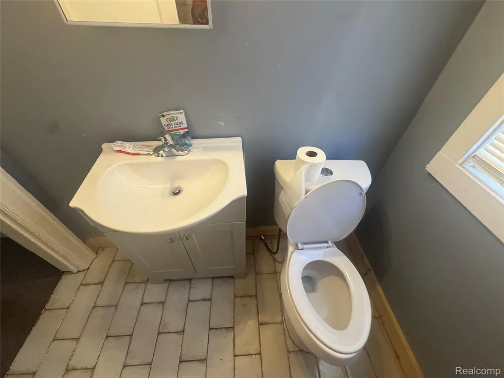 18900 Cardoni Street Highland Park City, MI 48203