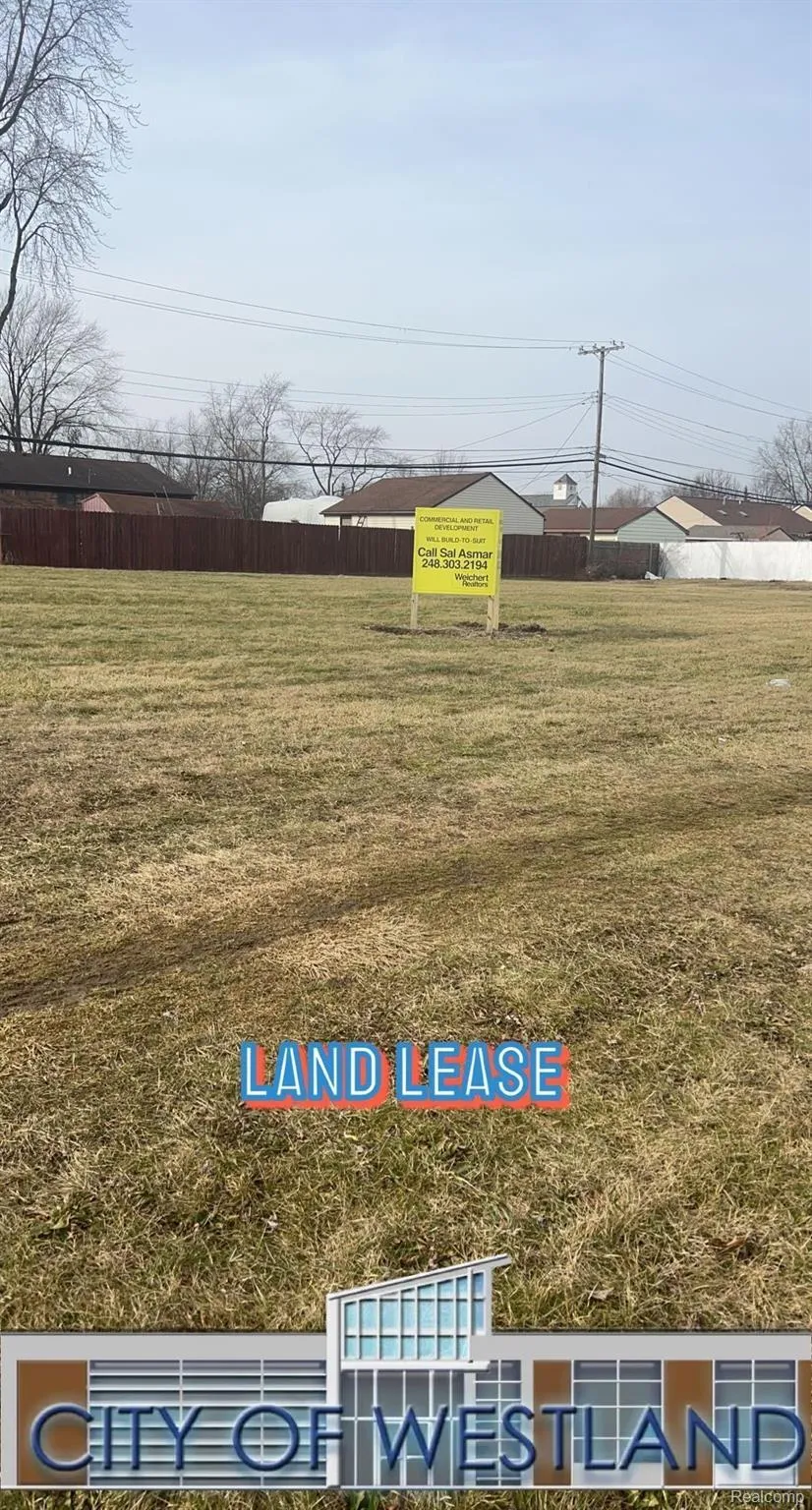 1520 S MERRIMAN ROAD