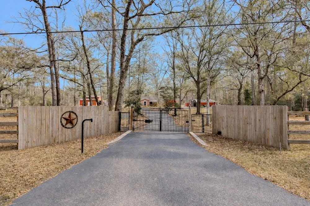 10067 White Rock Road