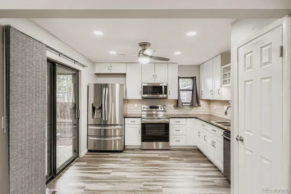 1251 S Yosemite Way #89