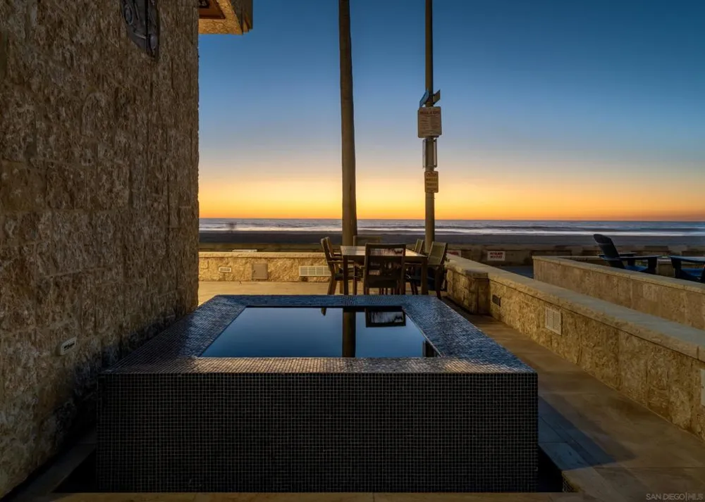3921 Ocean Front Walk San Diego, CA 92109
