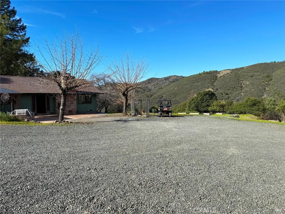 8411 Highway 175 Hopland, CA 95449