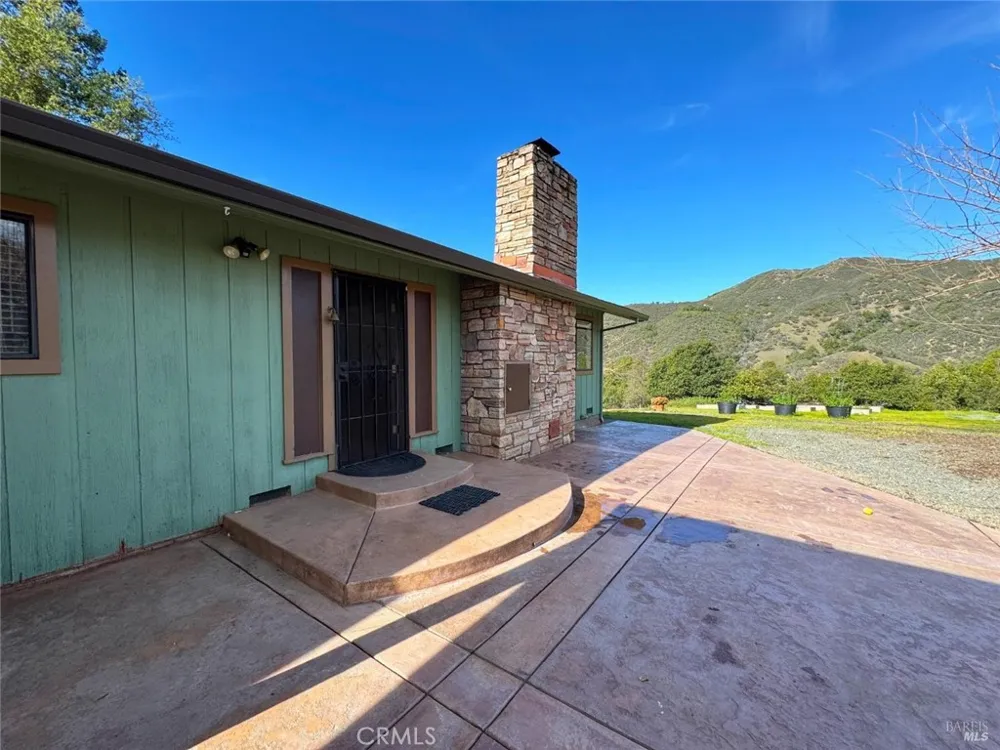 8411 Highway 175 Hopland, CA 95449