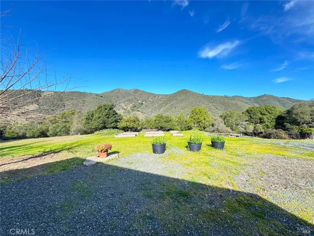8411 Highway 175 Hopland, CA 95449
