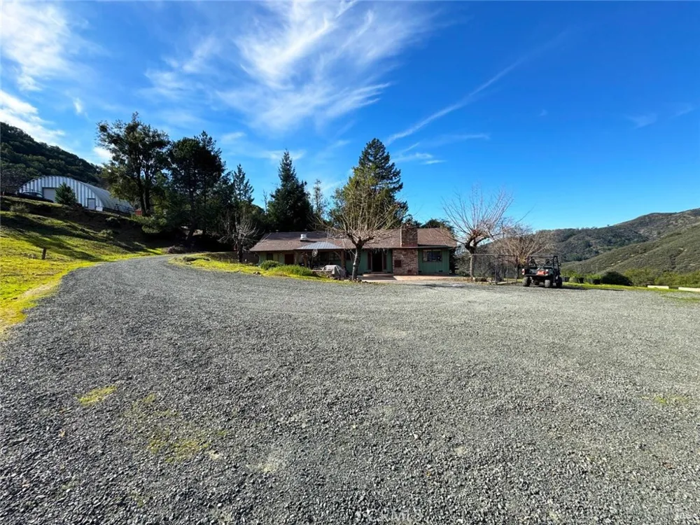 8411 Highway 175 Hopland, CA 95449