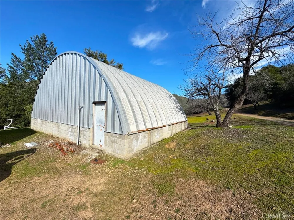 8411 Highway 175 Hopland, CA 95449