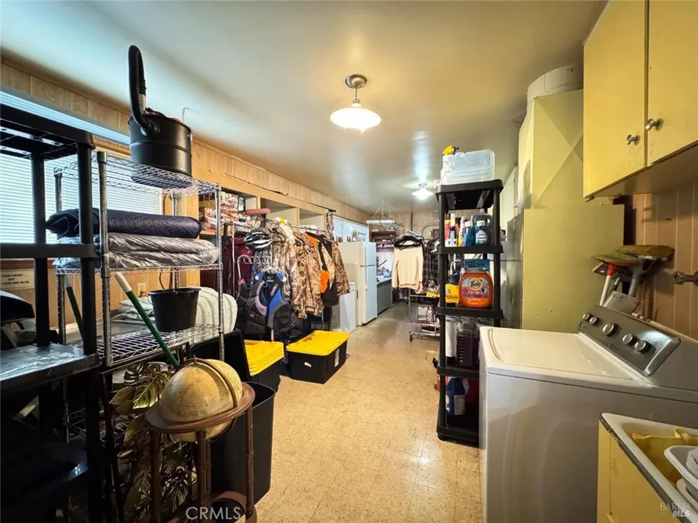 8411 Highway 175 Hopland, CA 95449