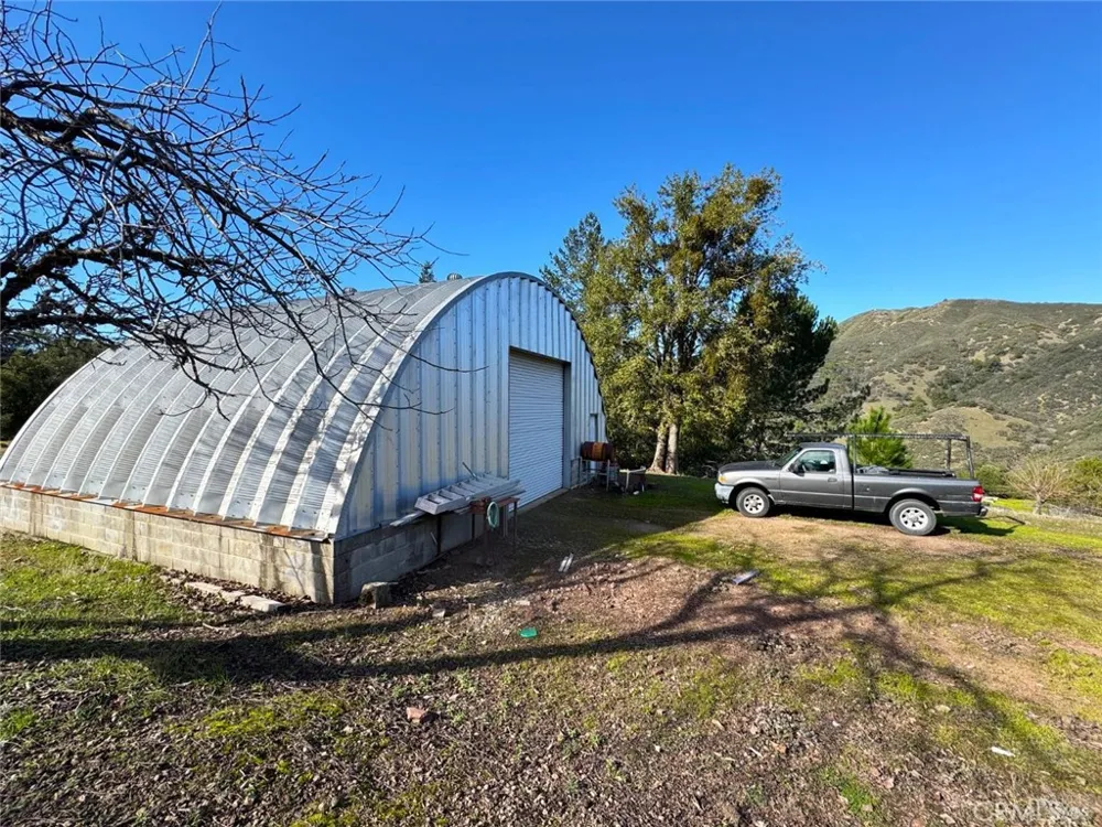 8411 Highway 175 Hopland, CA 95449