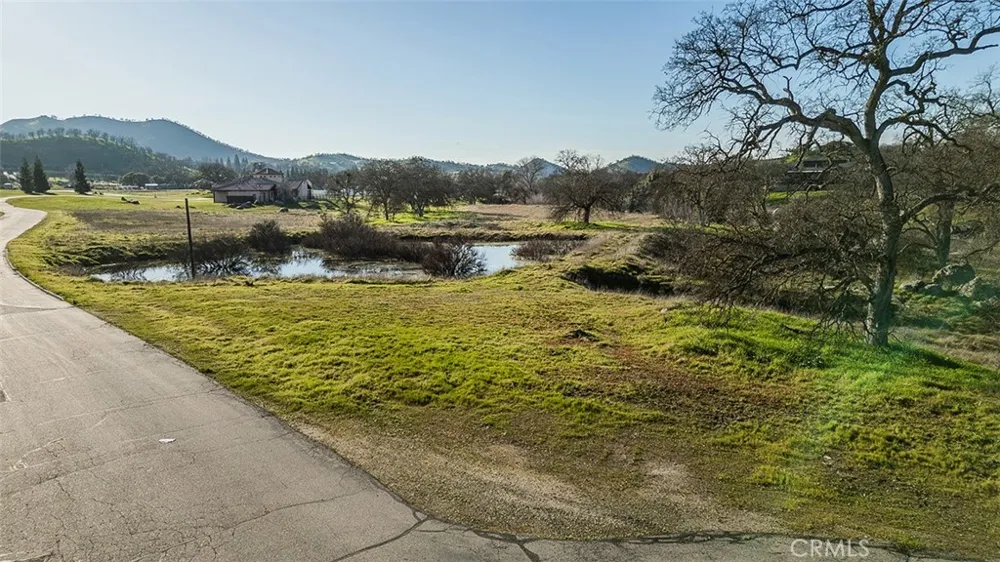 14798 Feather Woods Lane Prather, CA 93651