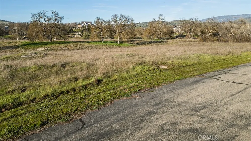 14798 Feather Woods Lane Prather, CA 93651