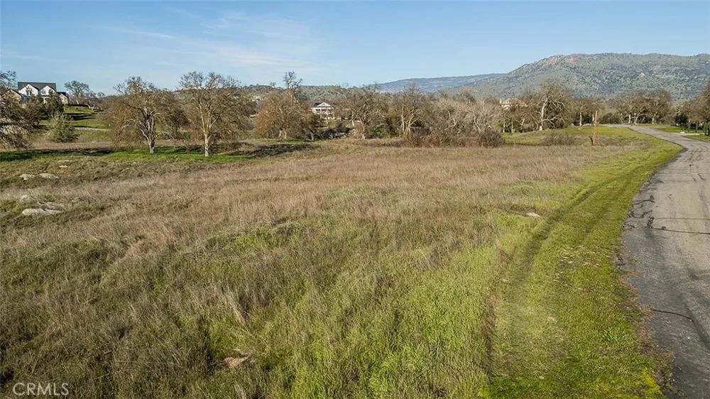14798 Feather Woods Lane Prather, CA 93651