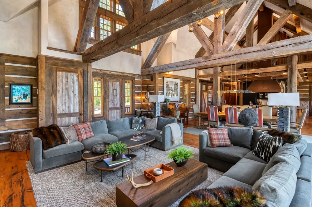 17850 County Road 16 Oak Creek, CO 80467