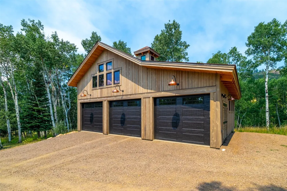 17850 County Road 16 Oak Creek, CO 80467