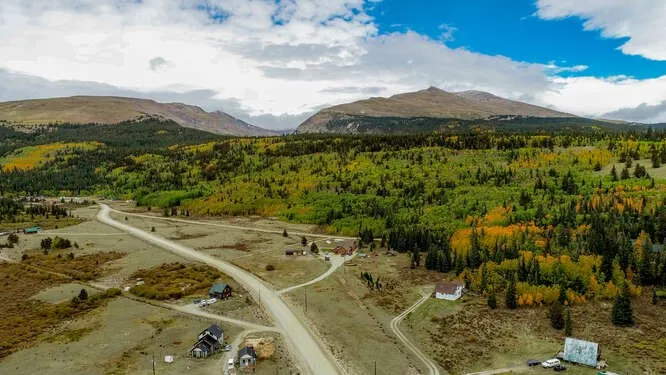 1692 CR-12 Alma, CO 80420