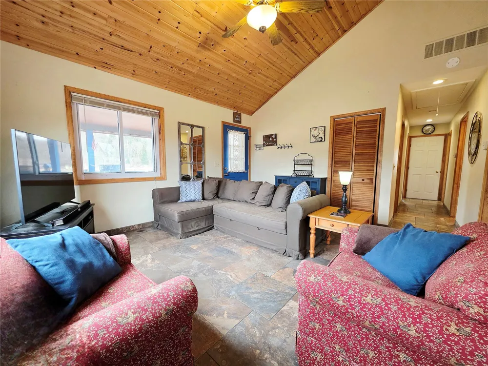 1692 CR-12 Alma, CO 80420