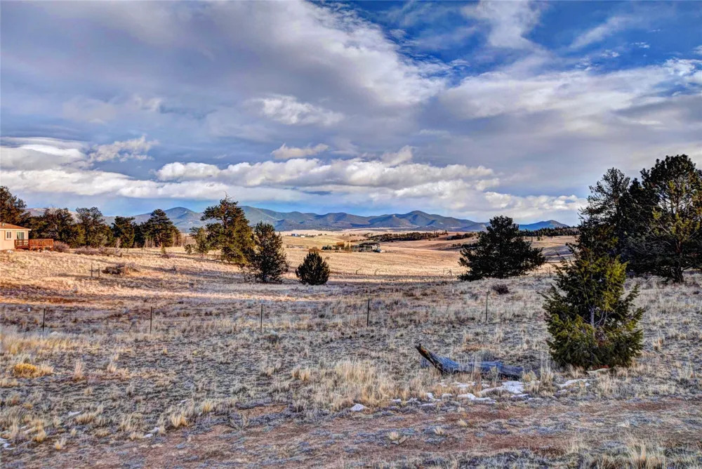 810 Buffalo Ridge Road Como, CO 80432