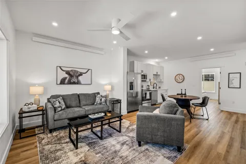 767 Russell Street #-