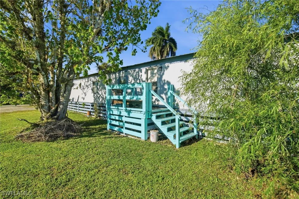 Gladys Court Copeland, FL 34137