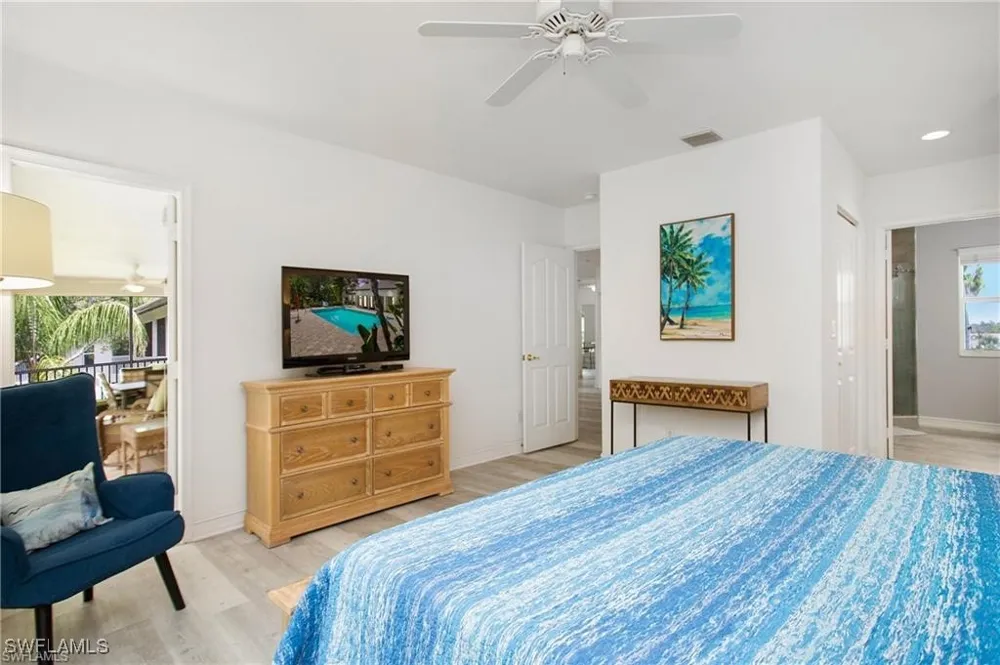 Diamond Circle #706 Naples, FL 34110