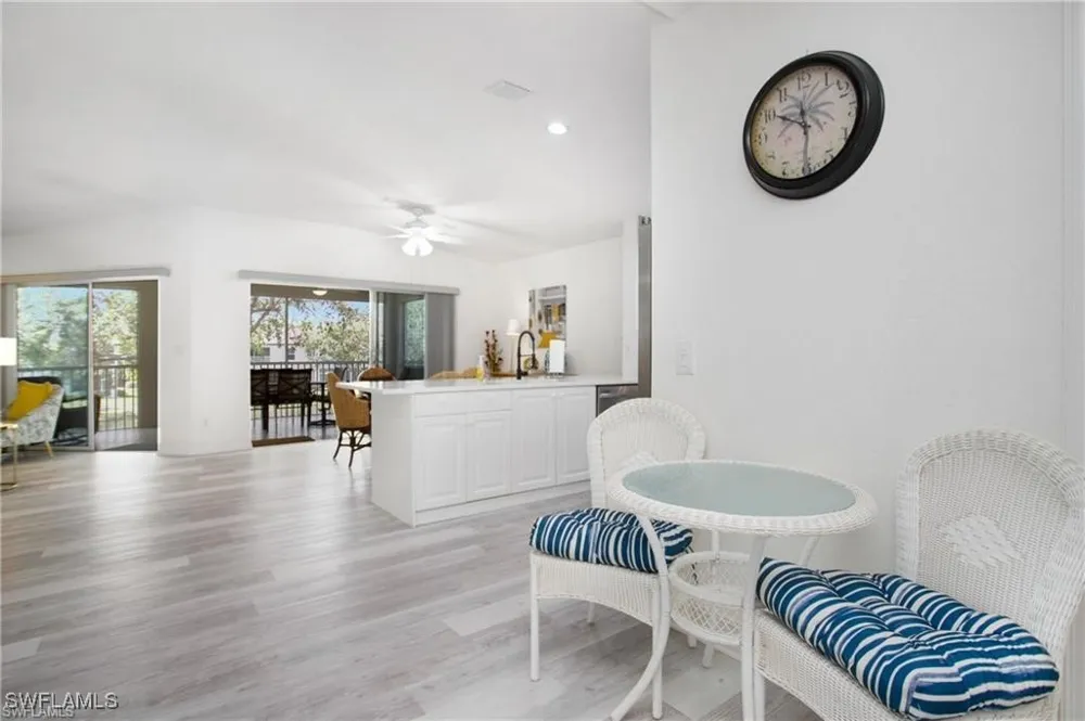 Diamond Circle #706 Naples, FL 34110