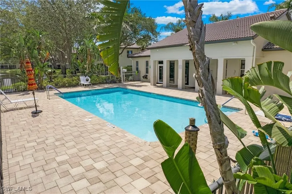 Diamond Circle #706 Naples, FL 34110