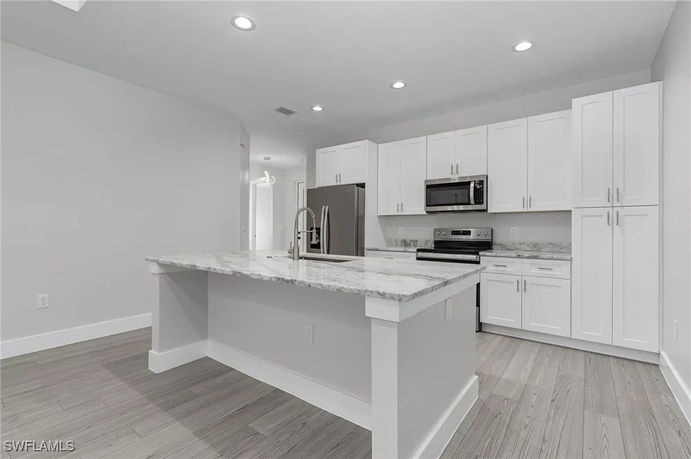 SANDHILL BOULEVARD Punta Gorda, FL 33983