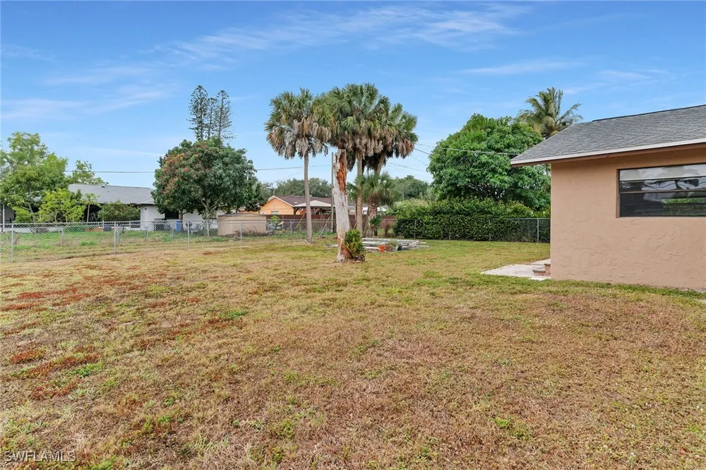 22nd Place SW Naples, FL 34116