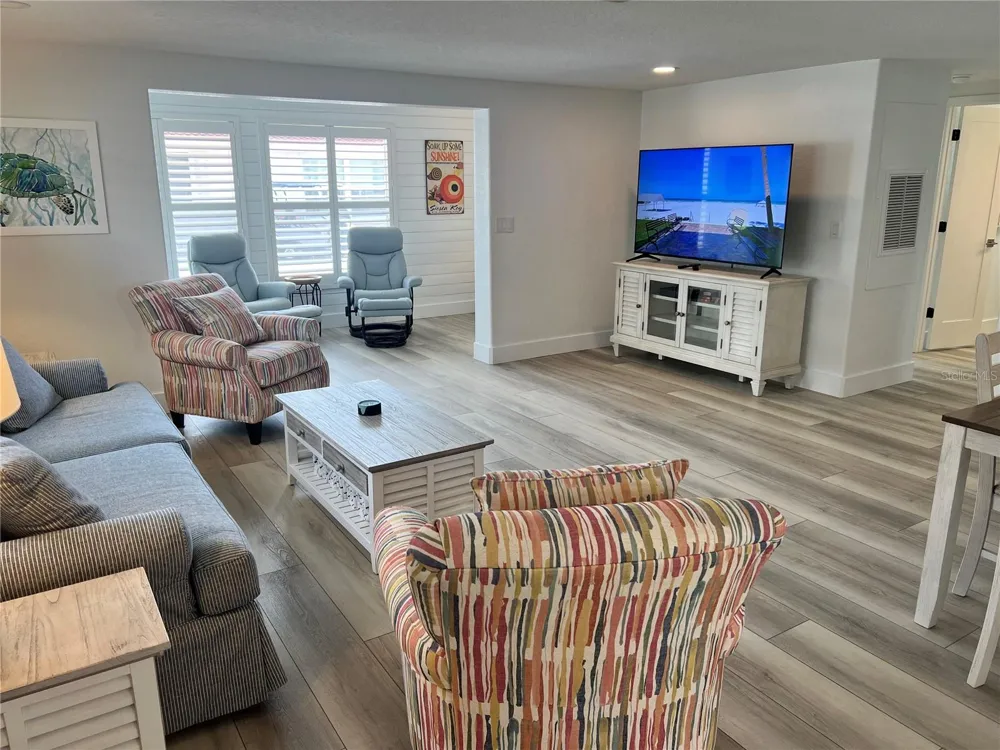 6154 MIDNIGHT PASS ROAD #A15 Sarasota, FL 34242
