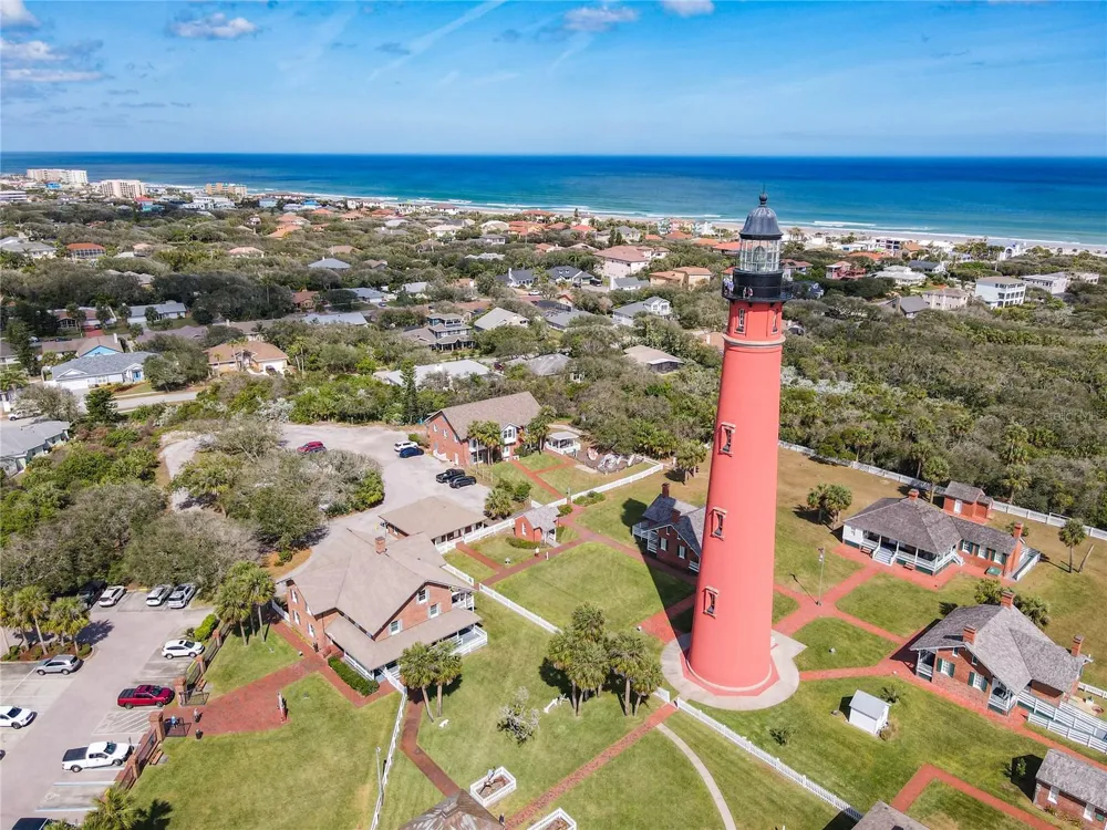 4761 RIVERGLEN BOULEVARD Ponce Inlet, FL 32127