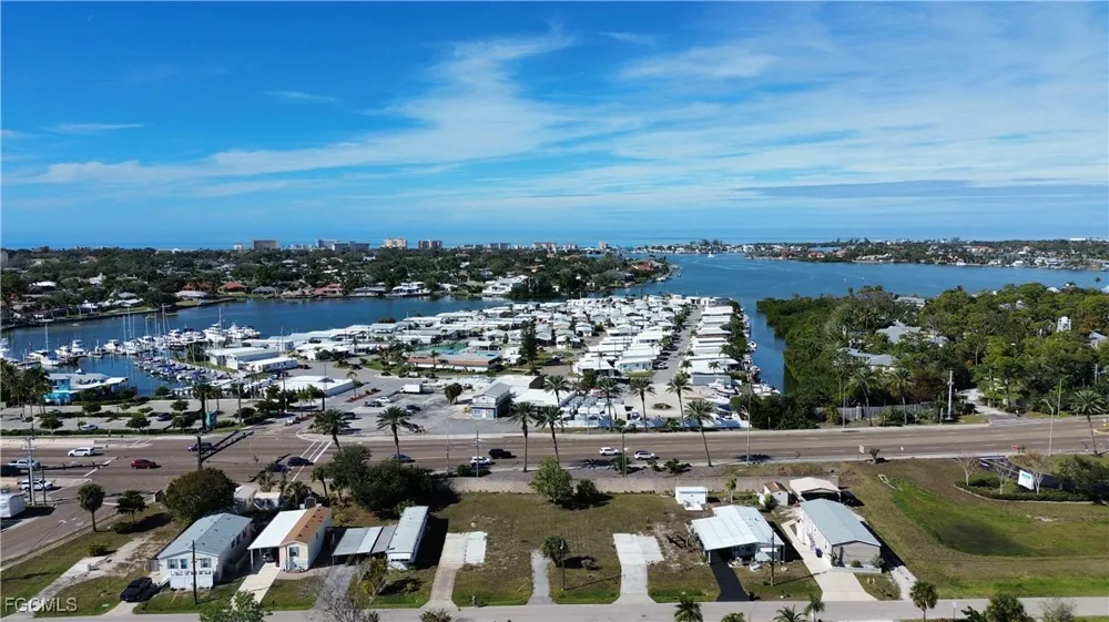 Erskine Drive Venice, FL 34285