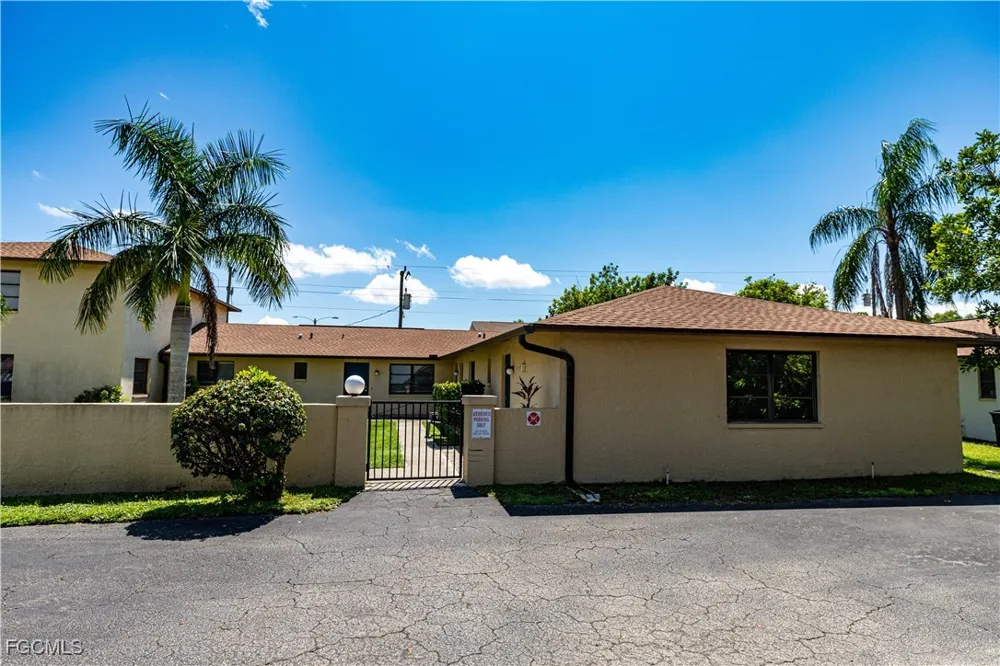 SE 8th Street #7 Cape Coral, FL 33990