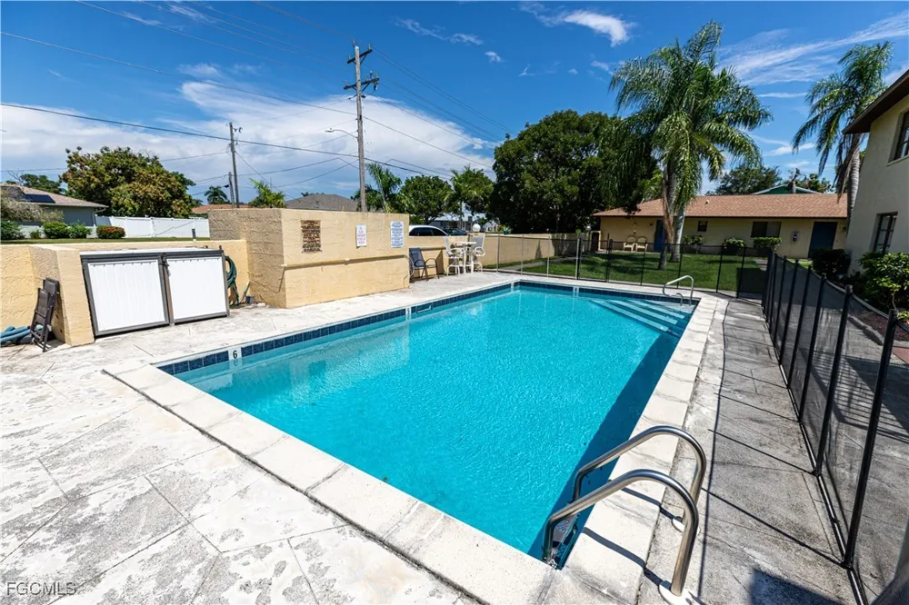 SE 8th Street #7 Cape Coral, FL 33990