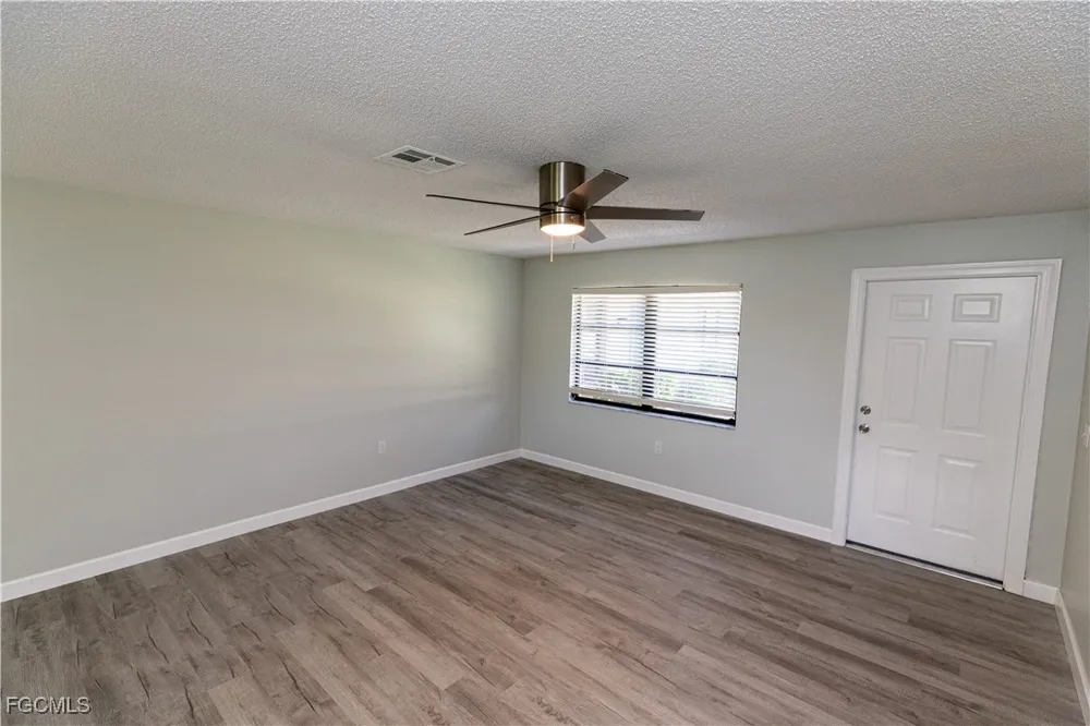 SE 8th Street #7 Cape Coral, FL 33990