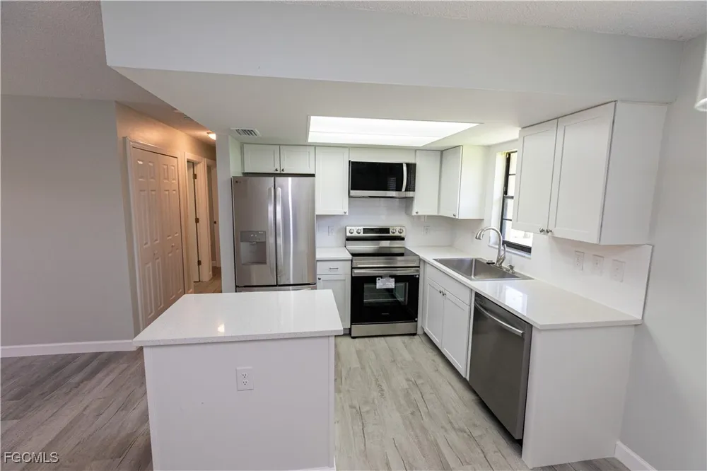 SE 8th Street #7 Cape Coral, FL 33990