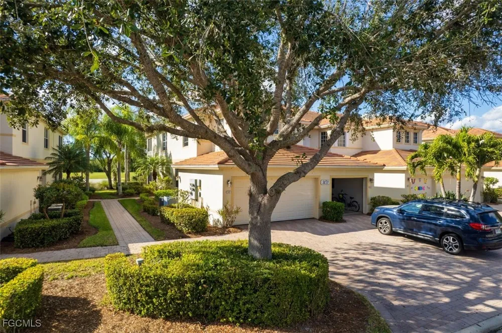 Meandering Way #101 Fort Myers, FL 33905