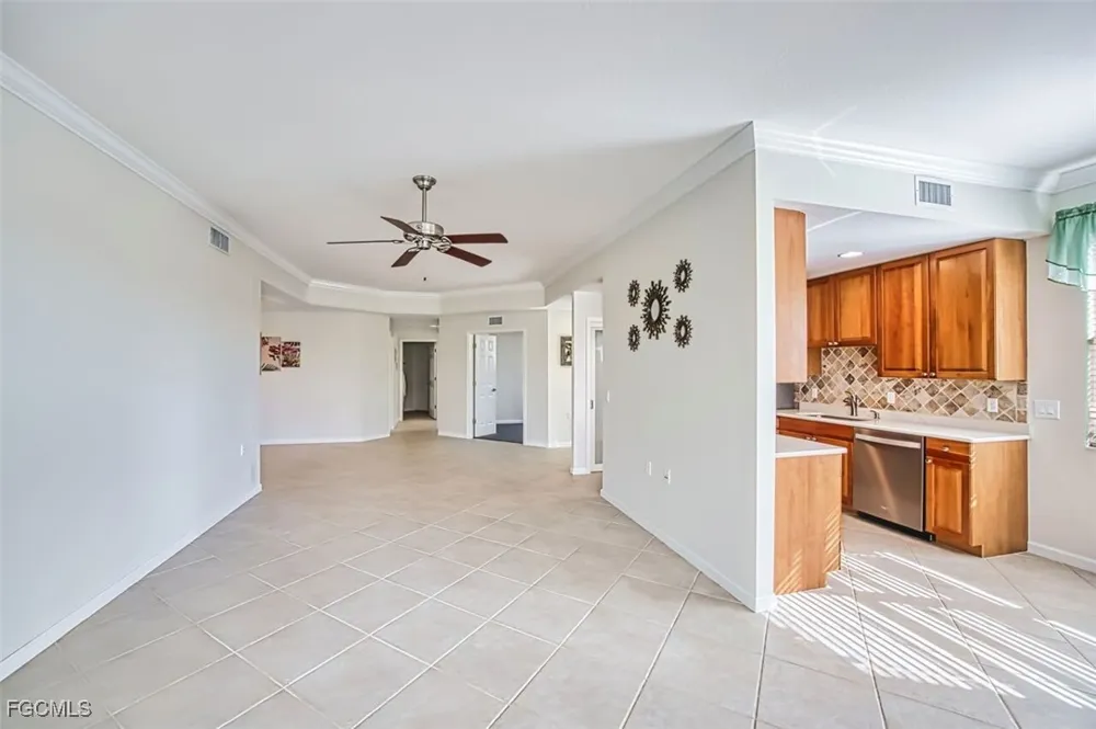 Meandering Way #101 Fort Myers, FL 33905