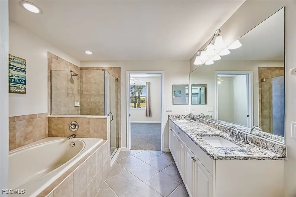 Meandering Way #101 Fort Myers, FL 33905