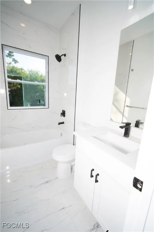 E Wintergarden Avenue Port Charlotte, FL 33948