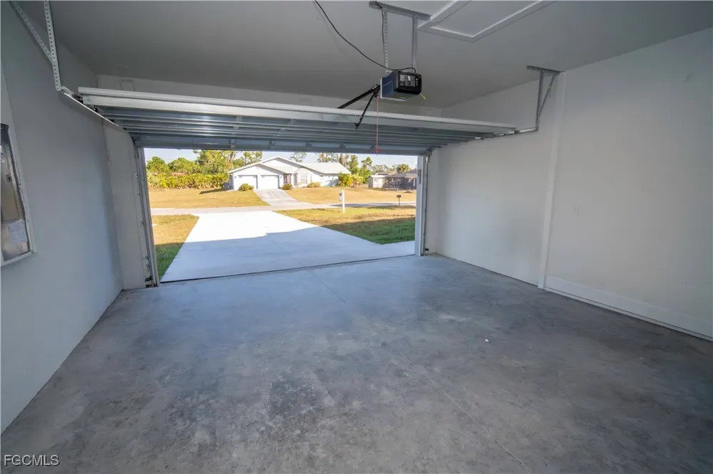 E Wintergarden Avenue Port Charlotte, FL 33948