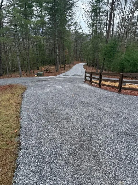 3331 Gumlog Road Young Harris, GA 30582