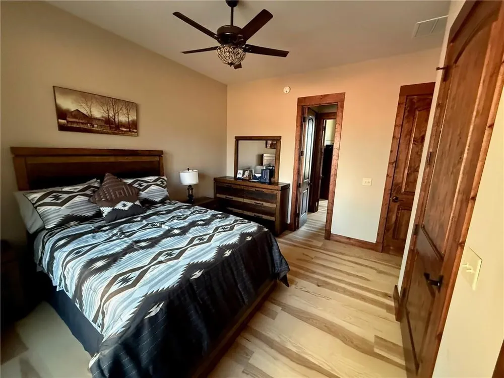 3331 Gumlog Road Young Harris, GA 30582