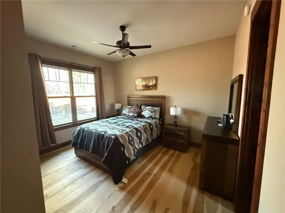 3331 Gumlog Road Young Harris, GA 30582