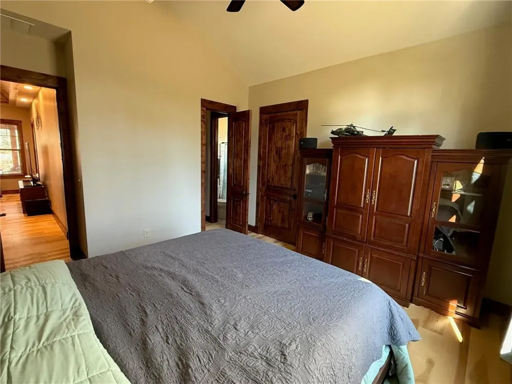 3331 Gumlog Road Young Harris, GA 30582