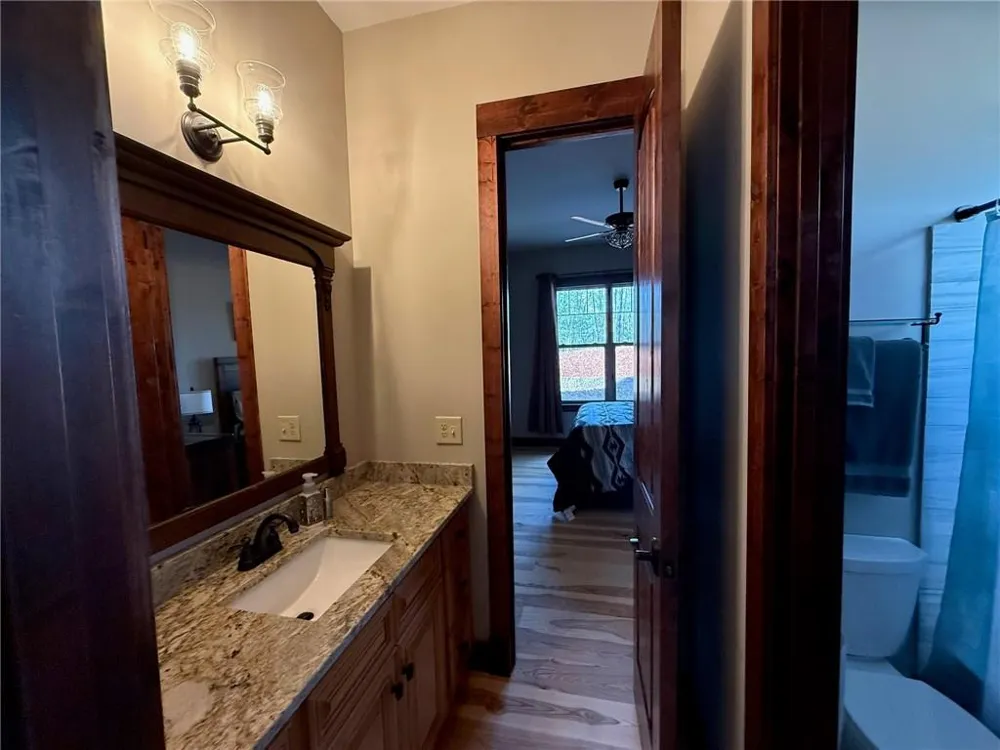 3331 Gumlog Road Young Harris, GA 30582