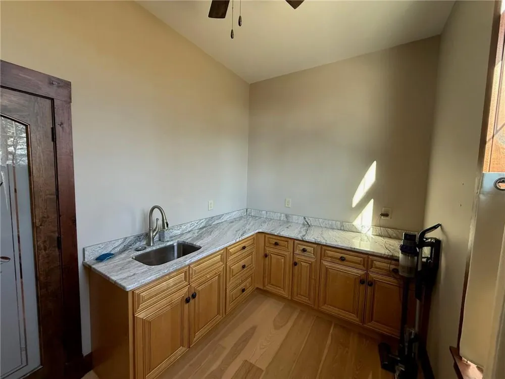 3331 Gumlog Road Young Harris, GA 30582